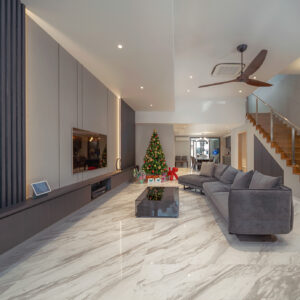 (NEW) Mayflower Lane